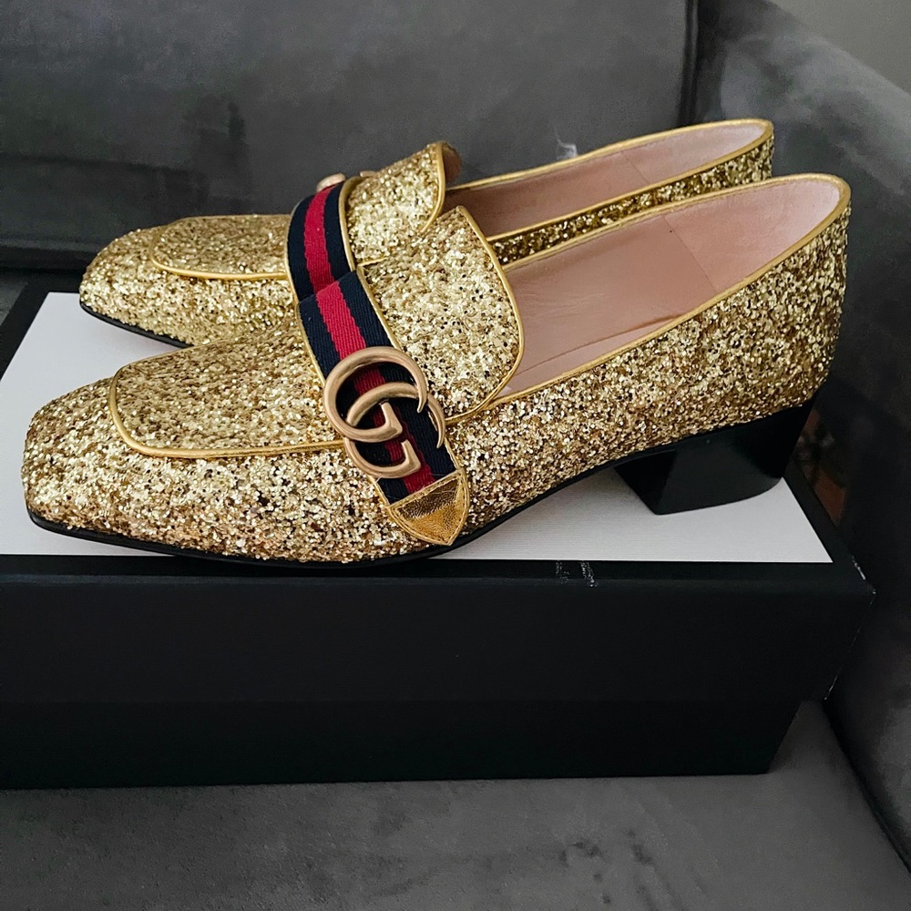 Gucci Peyton Women's Gold Glitter Loafer